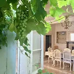 Sainte-helene D'hotes & Panzió 4*